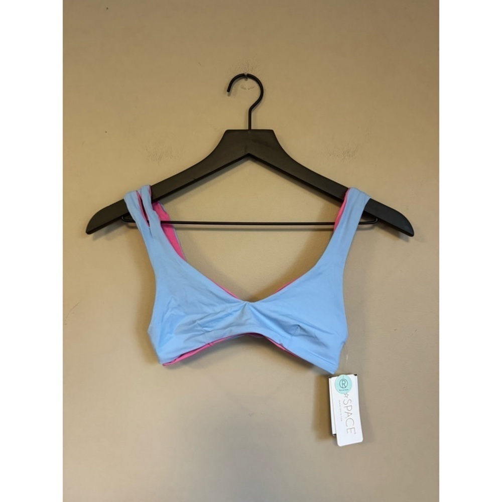 NEW L*SPACE One Wave Reversible Bikini Top in Aura + Bubblegum Pink - Picture 2 of 3